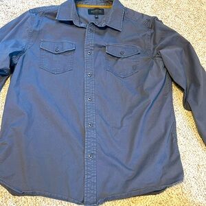 Men’s button down